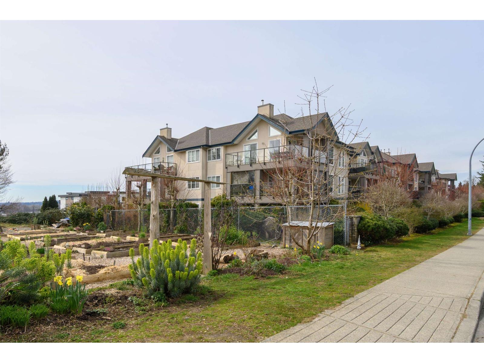 304 33150 4th Avenue, Mission, British Columbia  V2V 7A3 - Photo 37 - R3106233