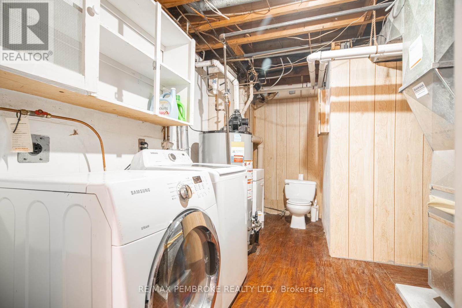 35 Mohns Avenue, Petawawa, Ontario  K8H 2G7 - Photo 35 - X12948184