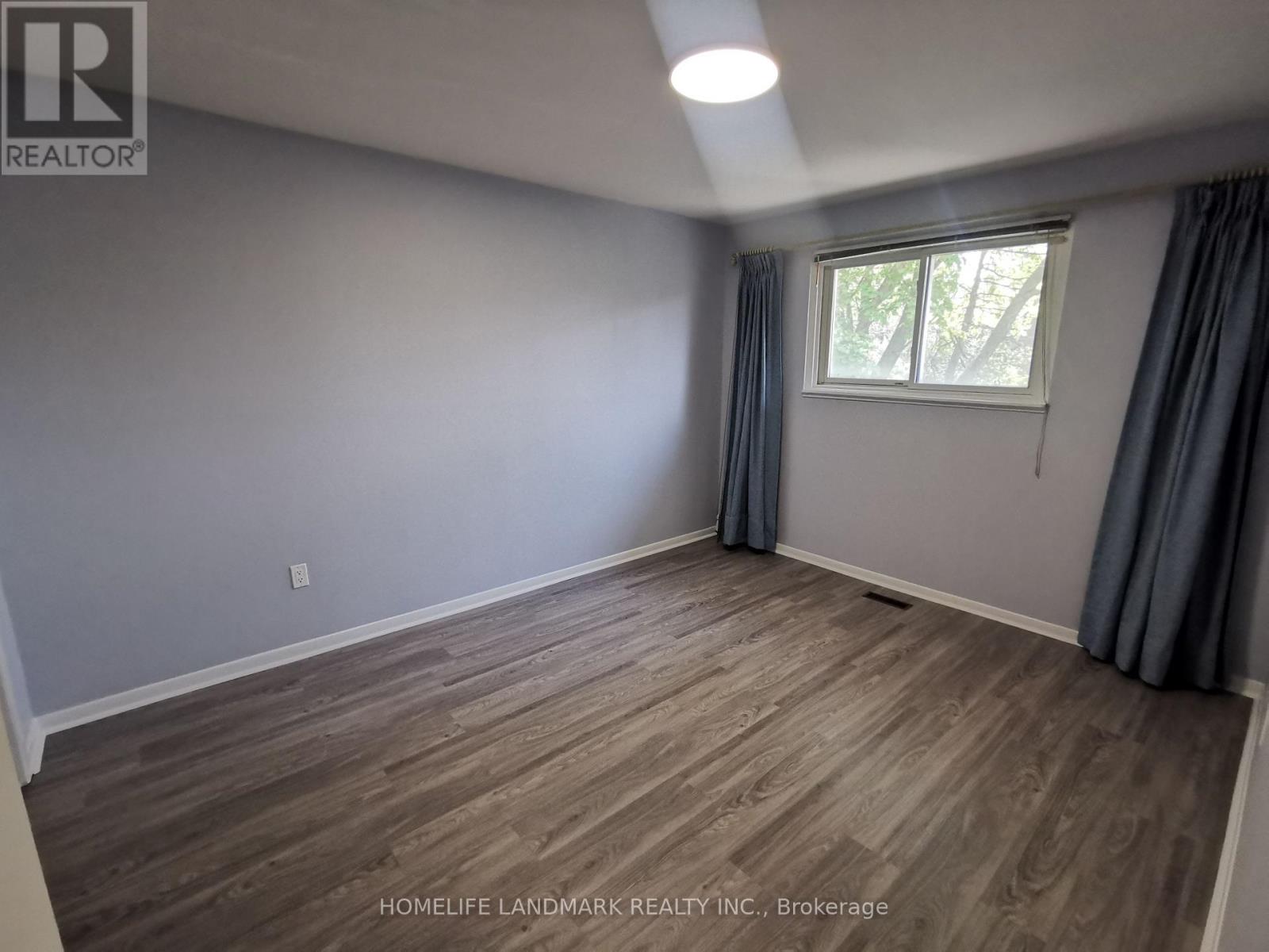 Upper - 16 Nortonville Drive, Toronto, Ontario  M1T 2G8 - Photo 8 - E12948180