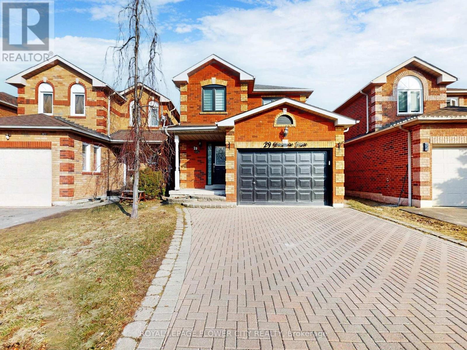 29 GLENMORE DRIVE, Whitby, Ontario