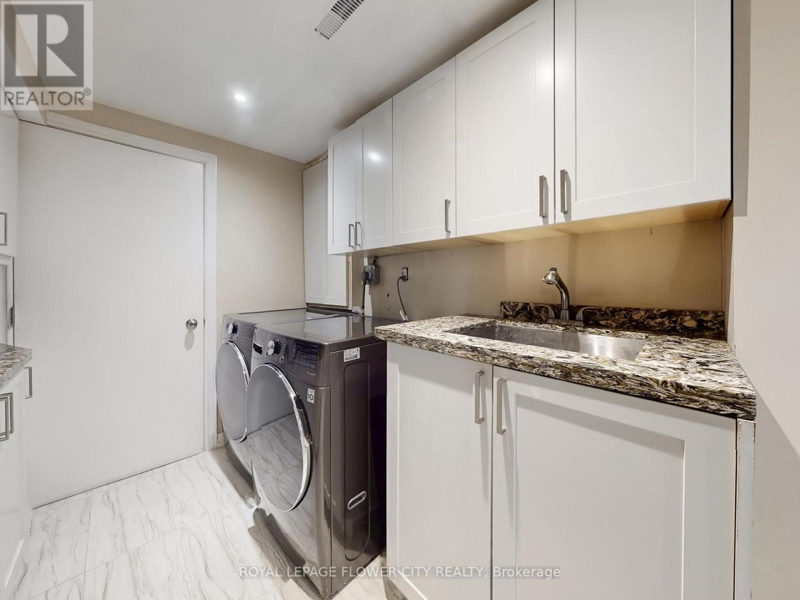 29 Glenmore Drive, Whitby, Ontario  L1N 9J3 - Photo 42 - E12948194