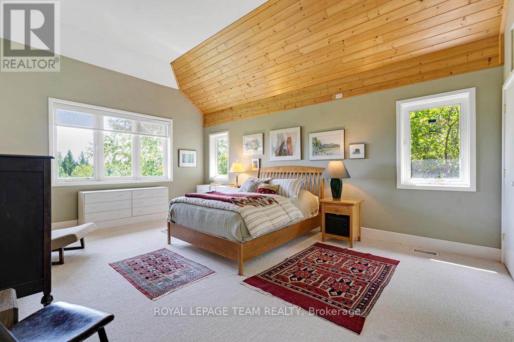 4636 Donnelly Drive, Ottawa, Ontario  K0G 1N0 - Photo 29 - X12948082