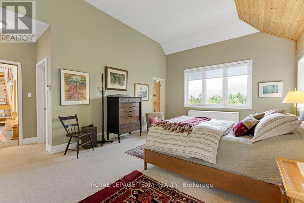 4636 Donnelly Drive, Ottawa, Ontario  K0G 1N0 - Photo 30 - X12948082