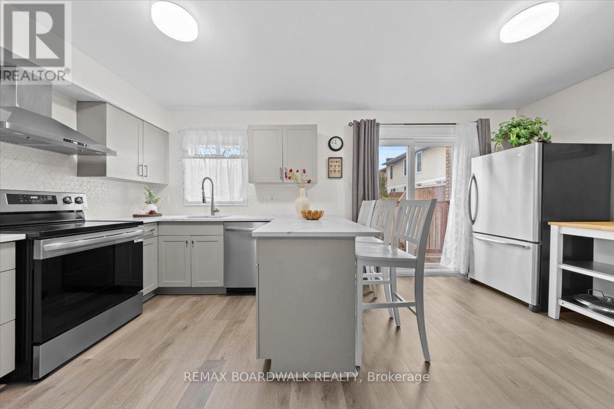 E - 278 Dalehurst Drive, Ottawa, Ontario  K2G 4J5 - Photo 25 - X12948086