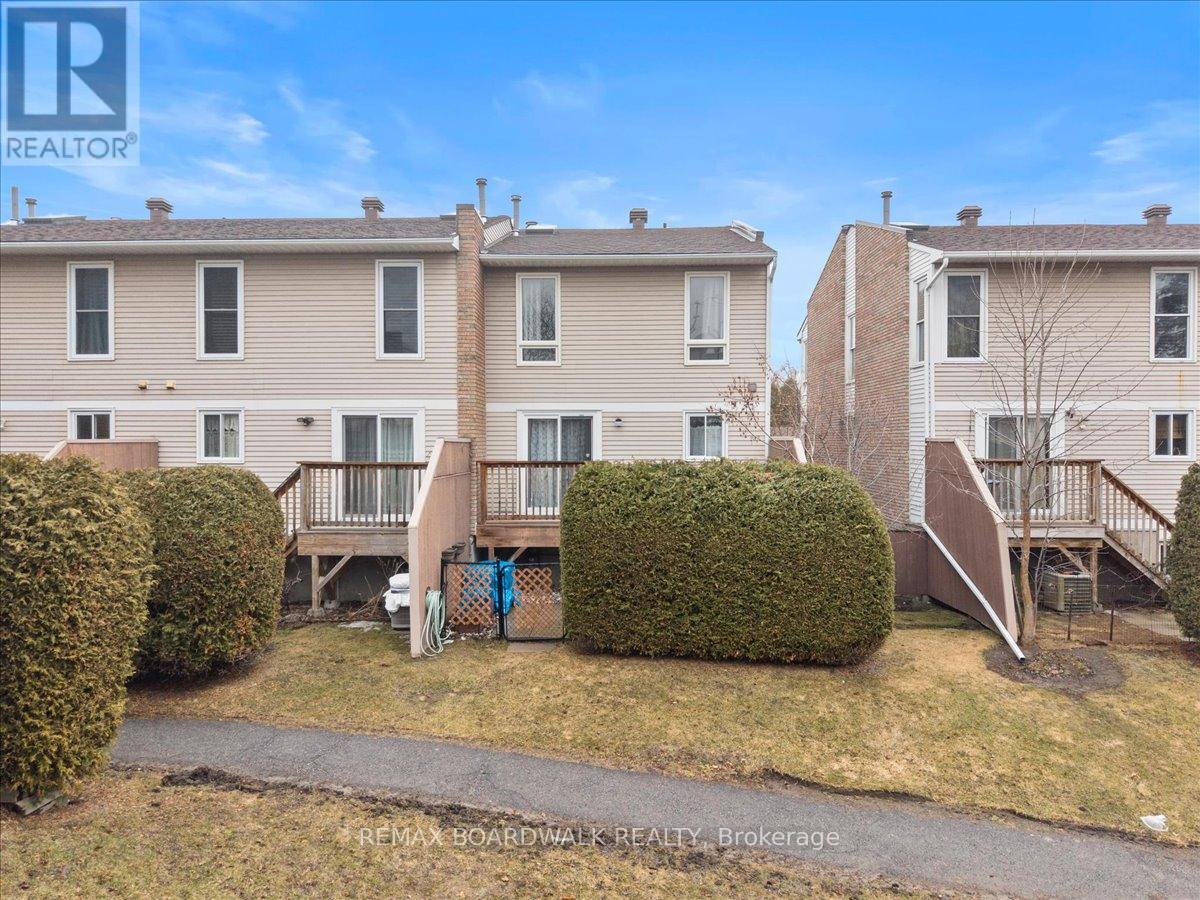 E - 278 Dalehurst Drive, Ottawa, Ontario  K2G 4J5 - Photo 46 - X12948086
