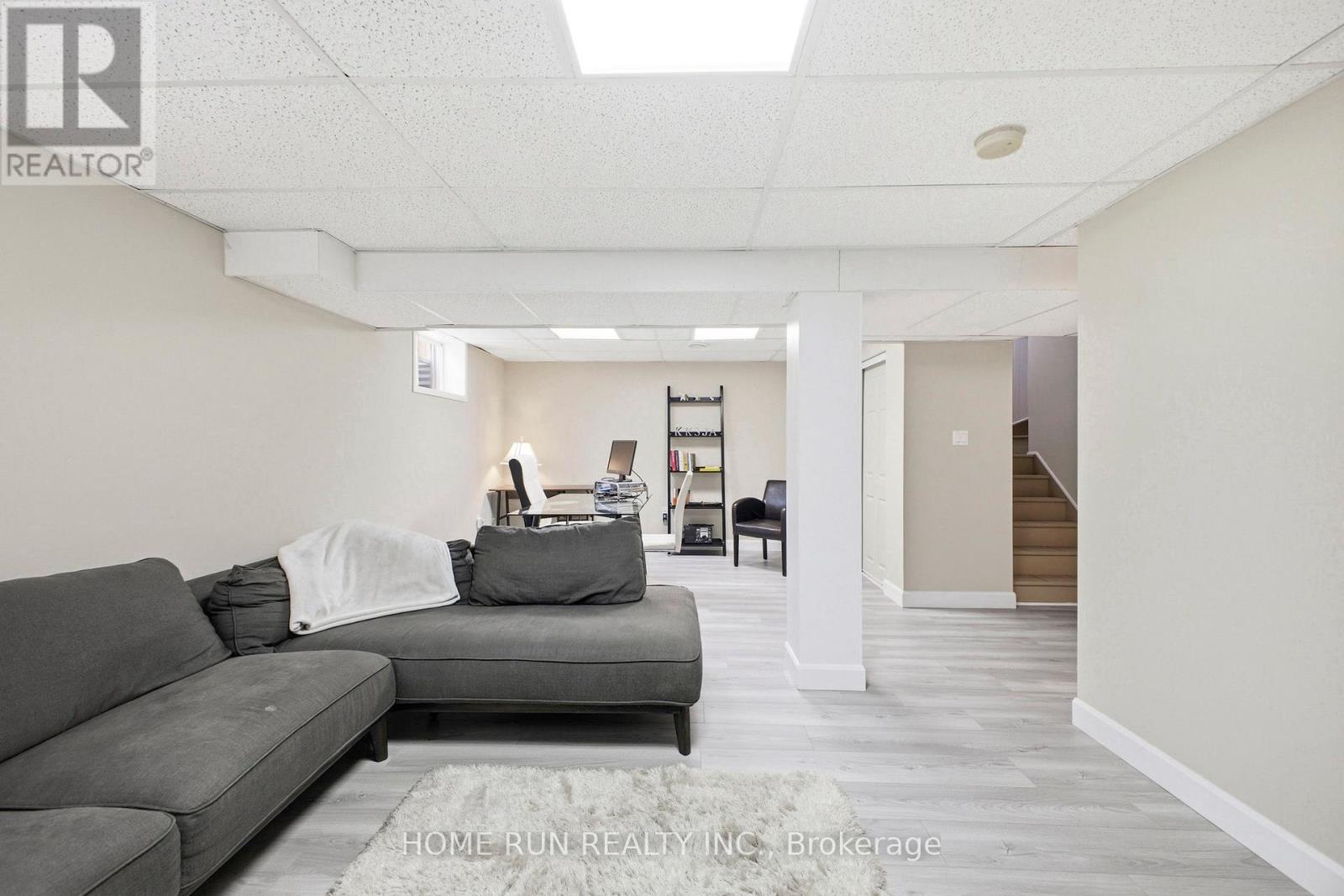 115 Beaumont Avenue, Clarence-Rockland, Ontario  K4K 1R6 - Photo 11 - X12948124