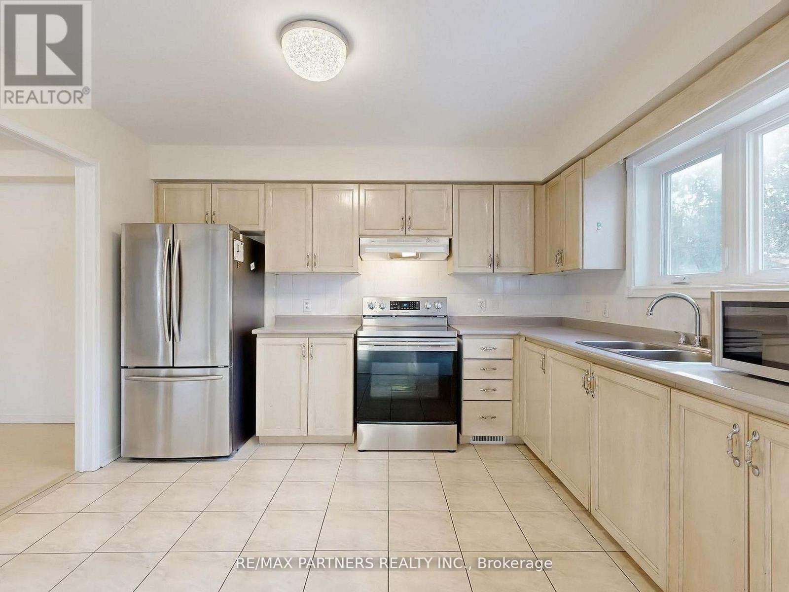 #27 - 50 Rubin Street, Richmond Hill, Ontario  L4B 3L5 - Photo 13 - N12948120