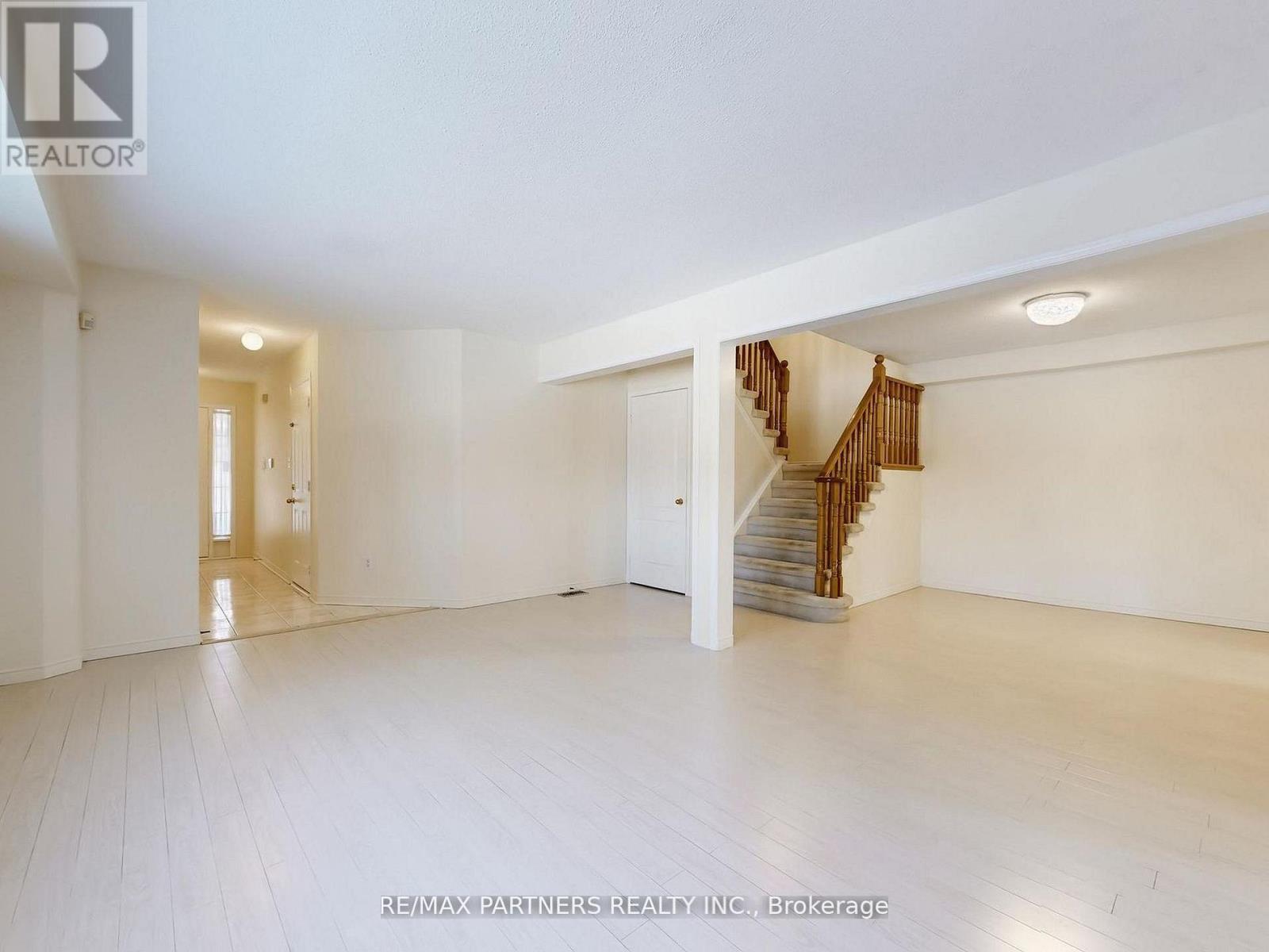 #27 - 50 Rubin Street, Richmond Hill, Ontario  L4B 3L5 - Photo 7 - N12948120