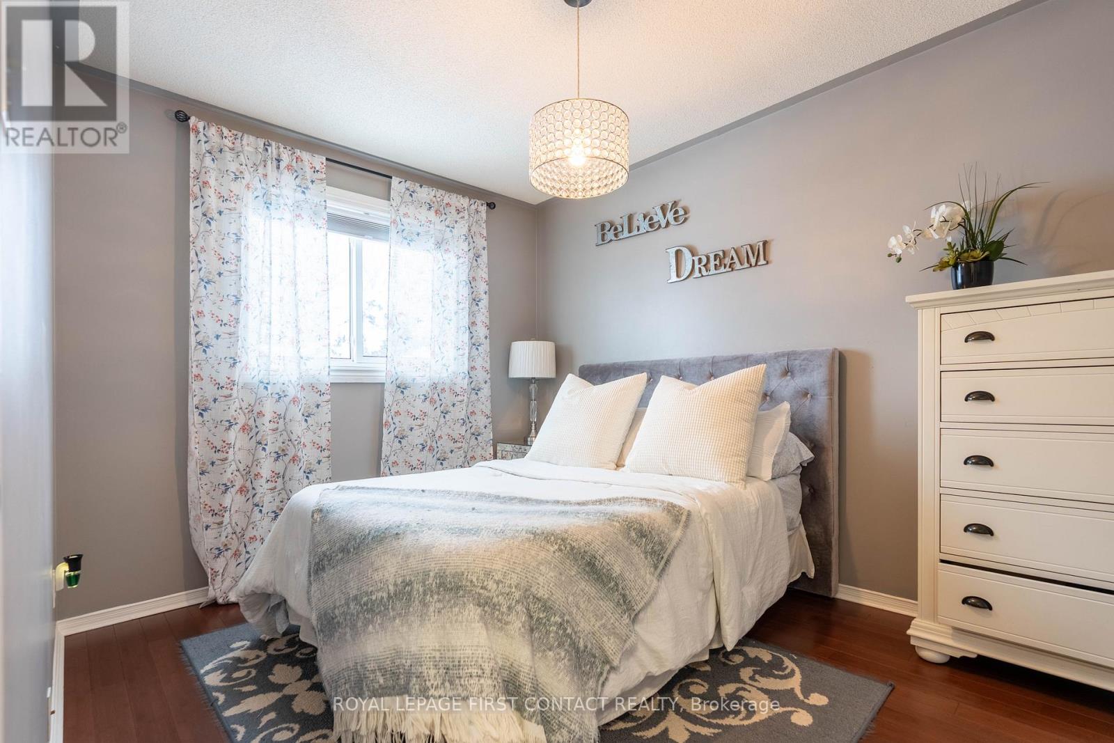 10 Wismer Avenue, Barrie, Ontario  L4N 7X8 - Photo 10 - S12948168