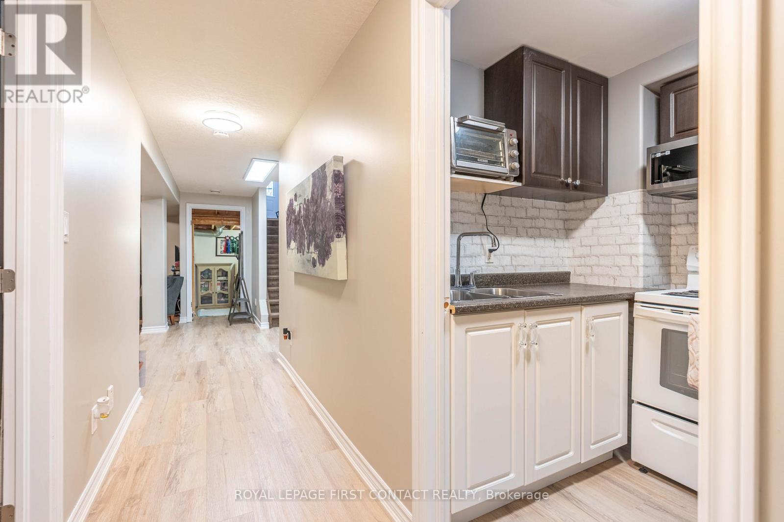 10 Wismer Avenue, Barrie, Ontario  L4N 7X8 - Photo 16 - S12948168