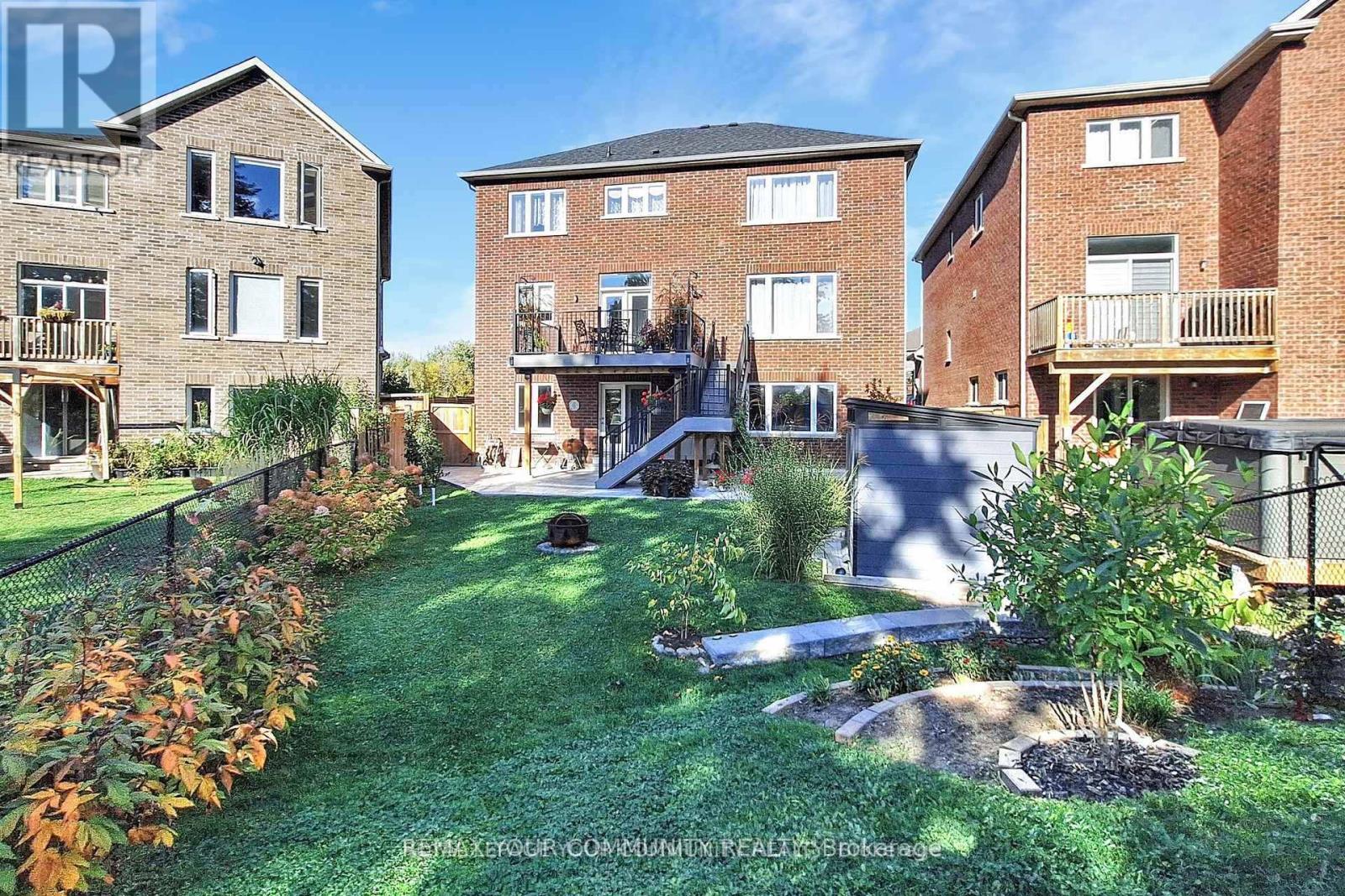 19 Richmond Park Drive, Georgina, Ontario  L4P 0H2 - Photo 43 - N12712822