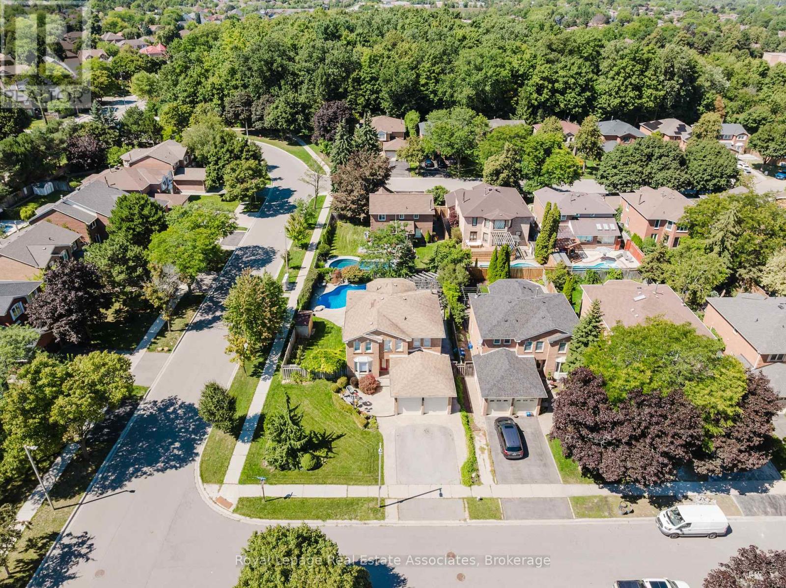 3173 Spring Creek Crescent, Mississauga, Ontario  L5N 4S2 - Photo 16 - W12947238