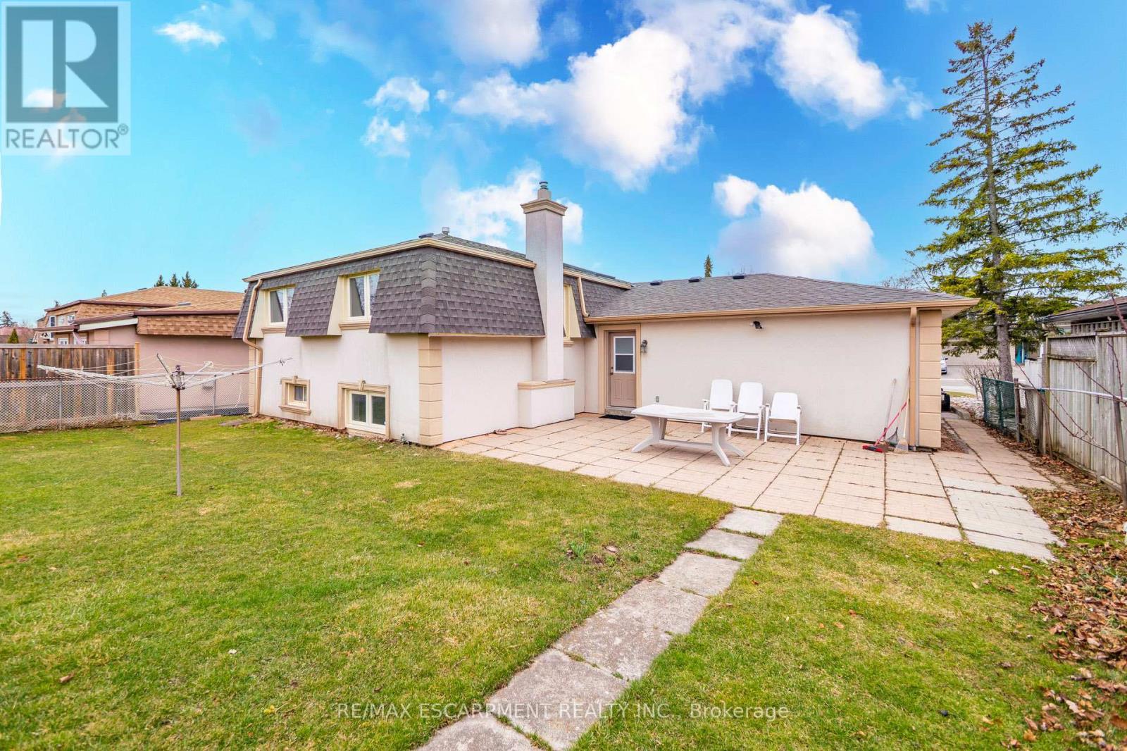 305 Pinegrove Road, Oakville, Ontario  L6K 3P8 - Photo 46 - W12823378