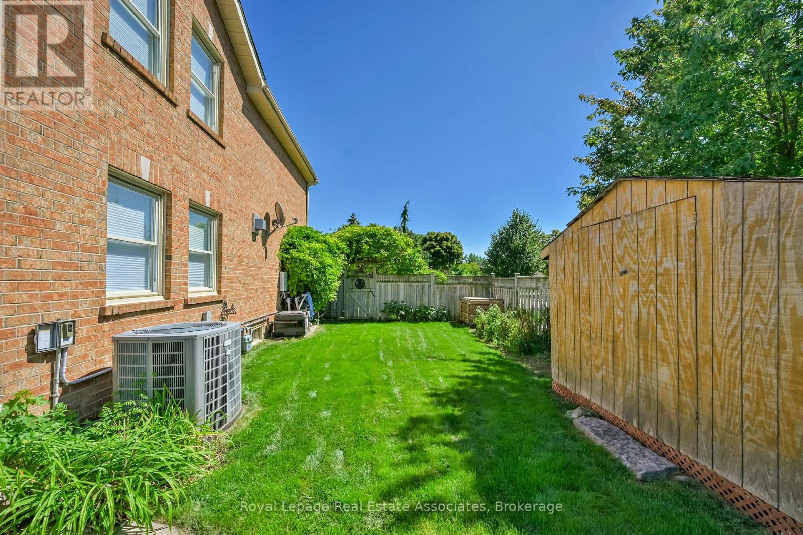 3173 Spring Creek Crescent, Mississauga, Ontario  L5N 4S2 - Photo 15 - W12947238