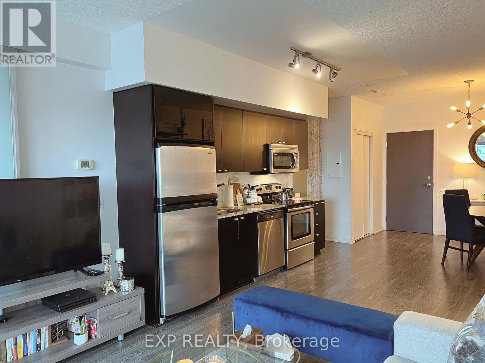 1217 - 103 The Queens Way, Toronto, Ontario  M6S 5B3 - Photo 10 - W12948072