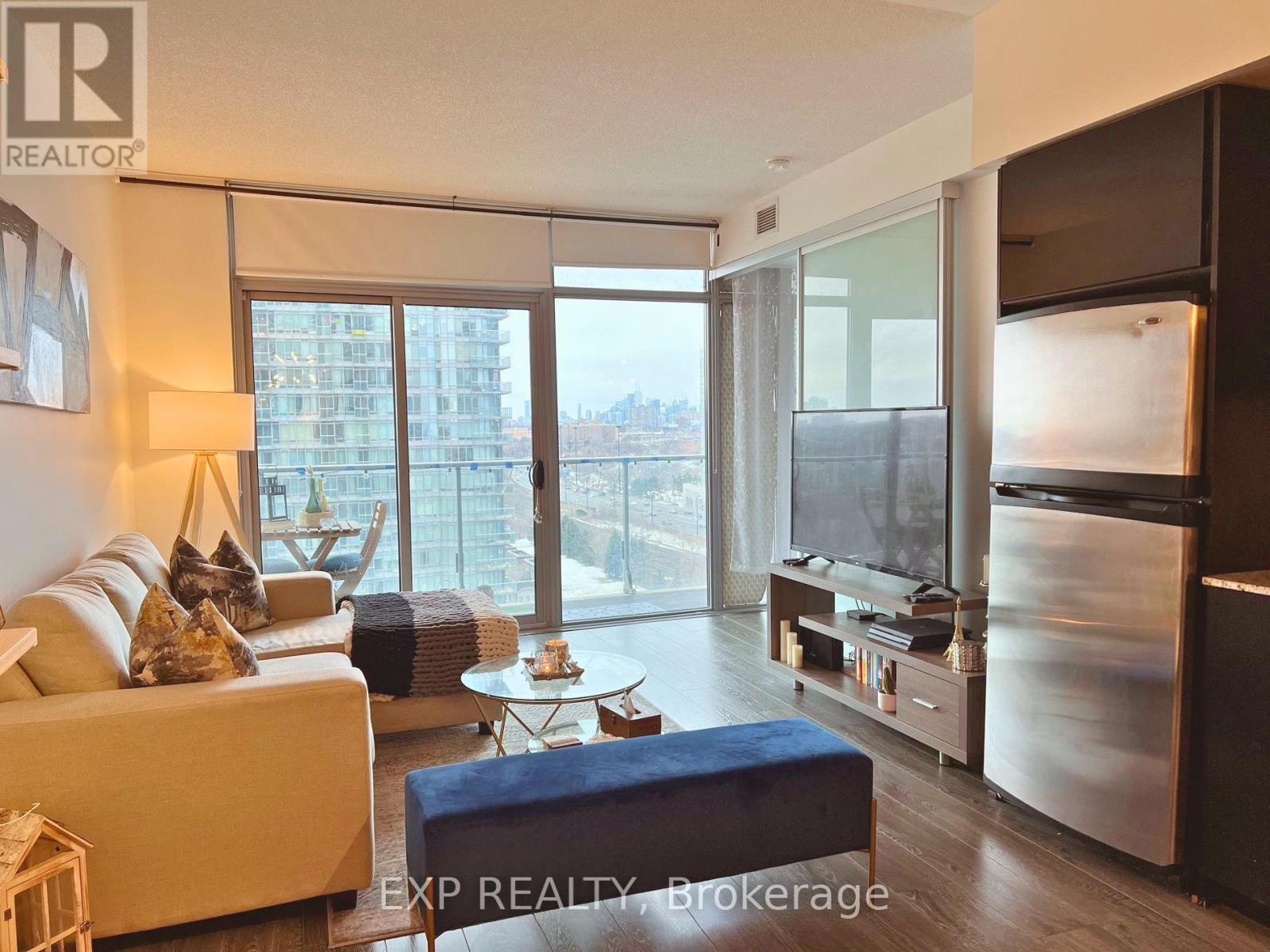 1217 - 103 The Queens Way, Toronto, Ontario  M6S 5B3 - Photo 13 - W12948072