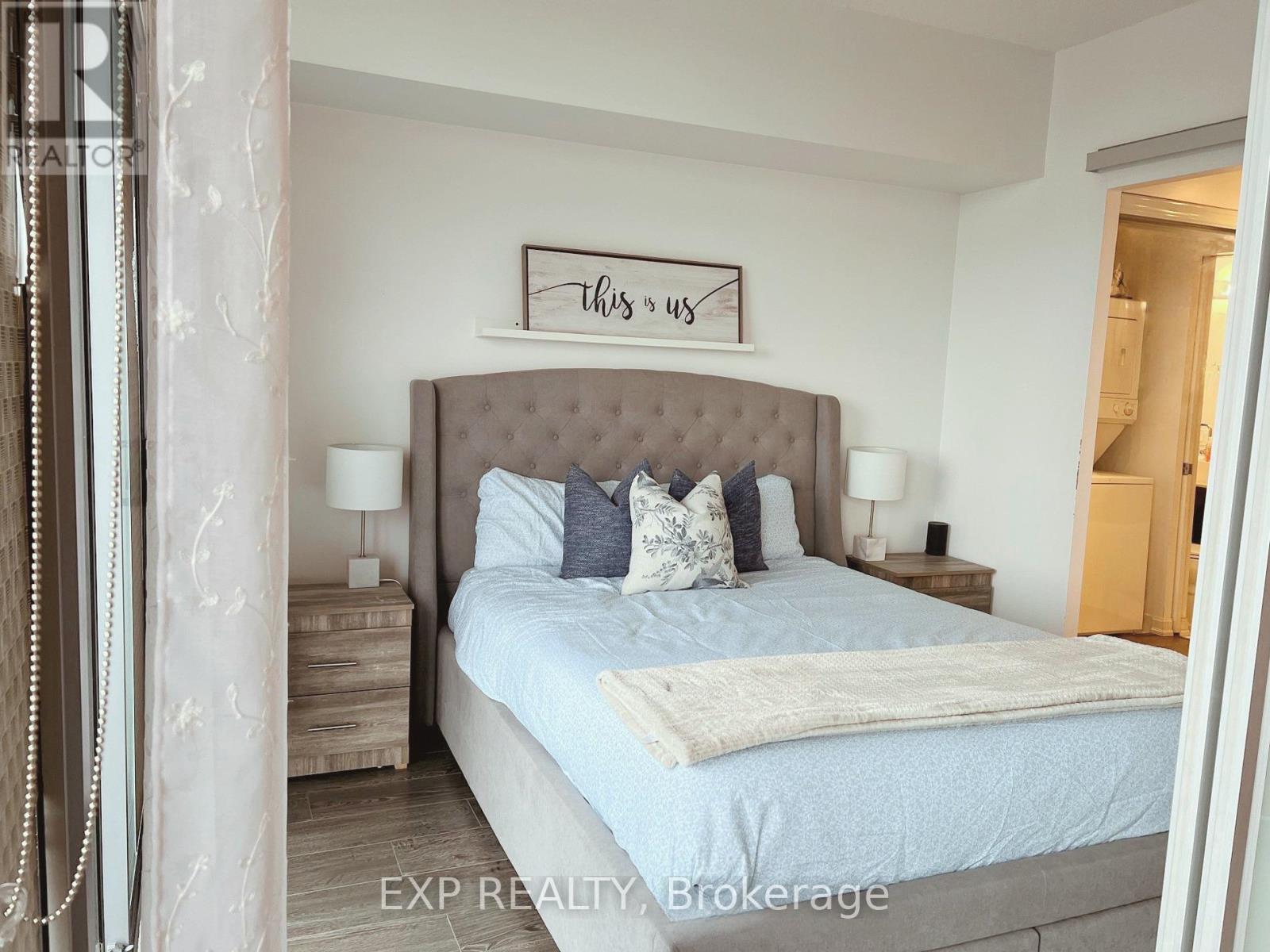 1217 - 103 The Queens Way, Toronto, Ontario  M6S 5B3 - Photo 16 - W12948072