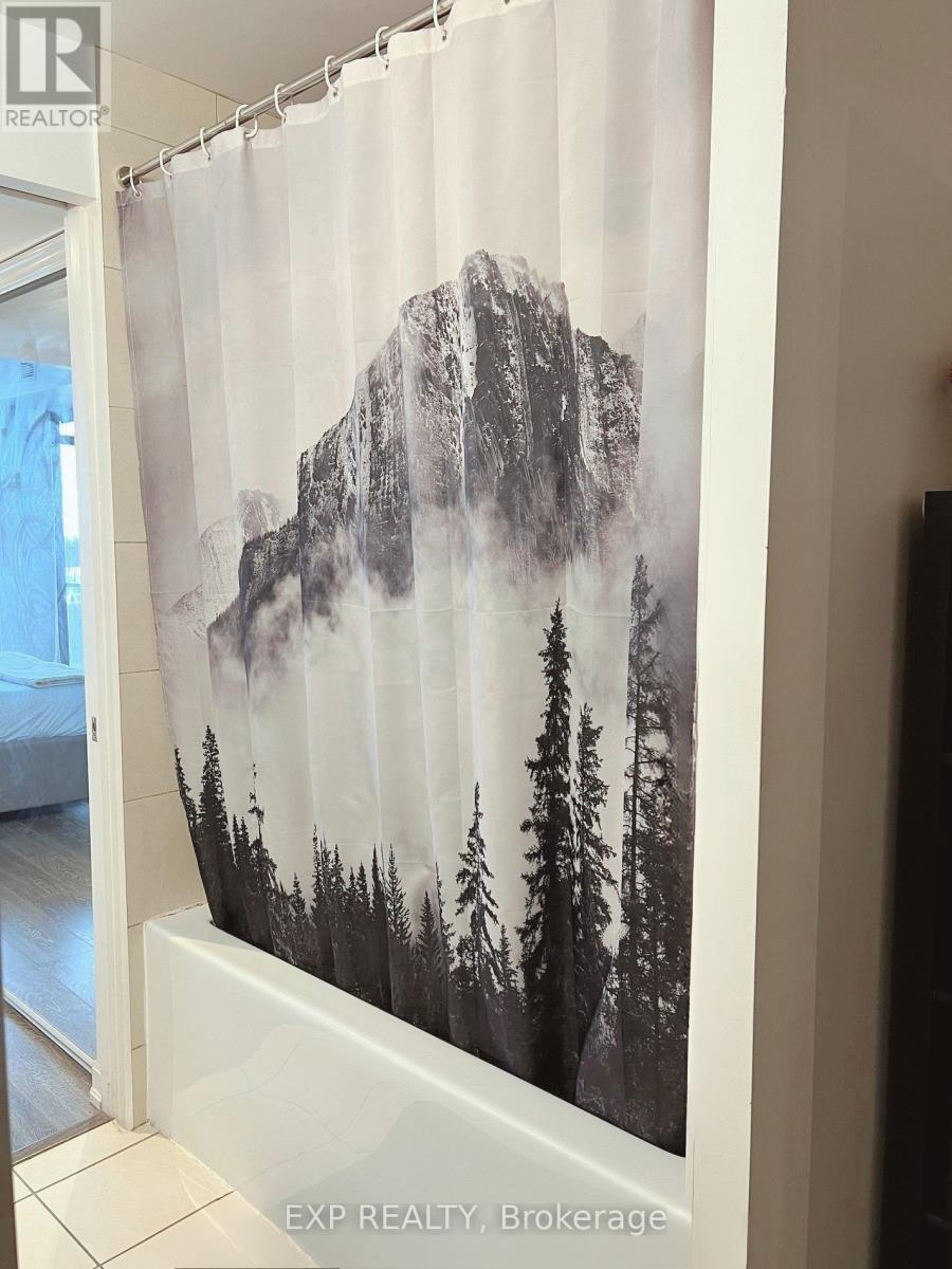 1217 - 103 The Queens Way, Toronto, Ontario  M6S 5B3 - Photo 21 - W12948072