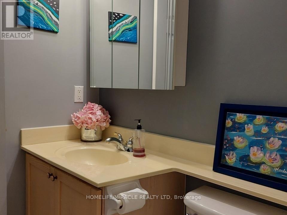 116 - 25 Via Rosedale Way S, Brampton, Ontario  L6R 3J8 - Photo 13 - W12948084