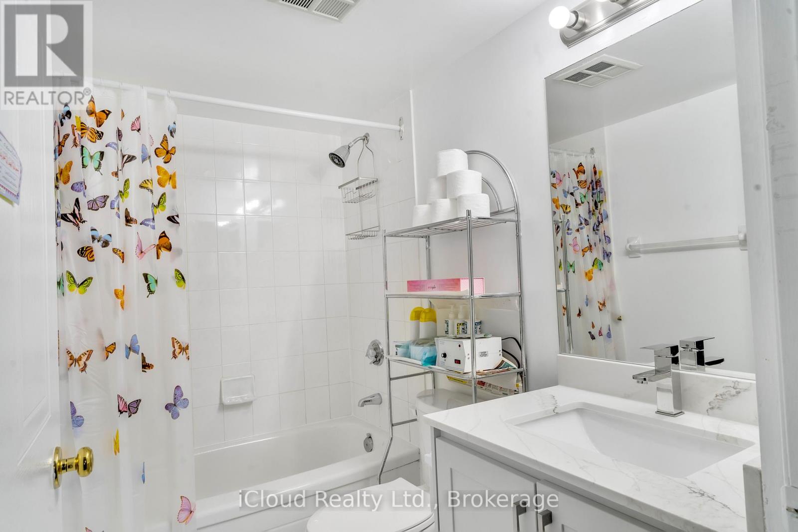 903 - 135 Hillcrest Avenue, Mississauga, Ontario  L5B 4B1 - Photo 35 - W12948092