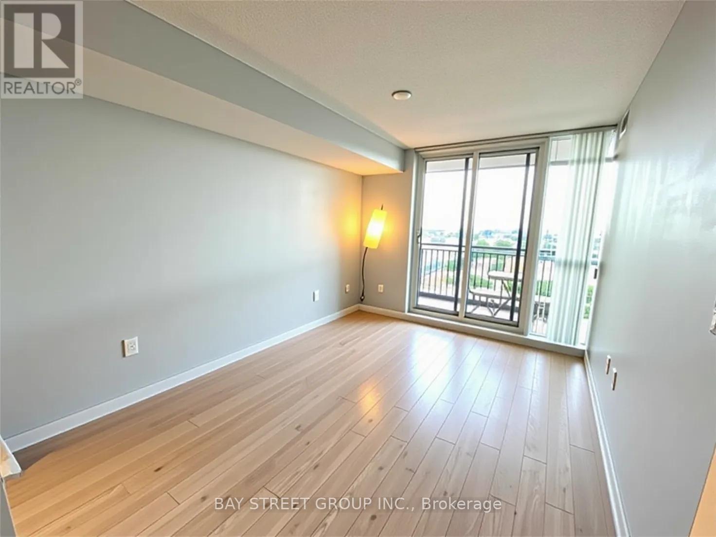 1422 - 800 Lawrence Avenue, Toronto, Ontario  M6A 1C3 - Photo 3 - W12948114