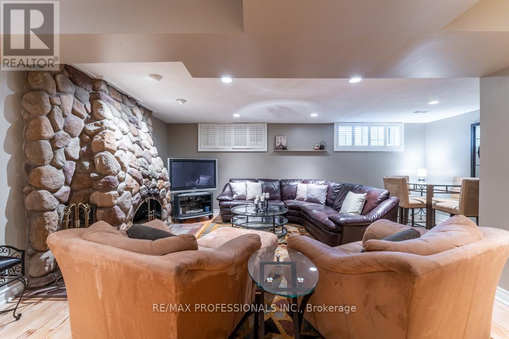 1427 Kenmuir Avenue, Mississauga, Ontario  L5G 4B3 - Photo 26 - W12948140