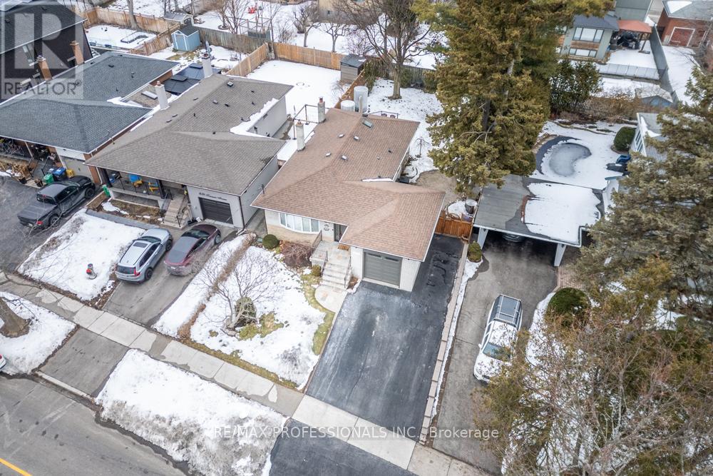 1427 Kenmuir Avenue, Mississauga, Ontario  L5G 4B3 - Photo 41 - W12948140