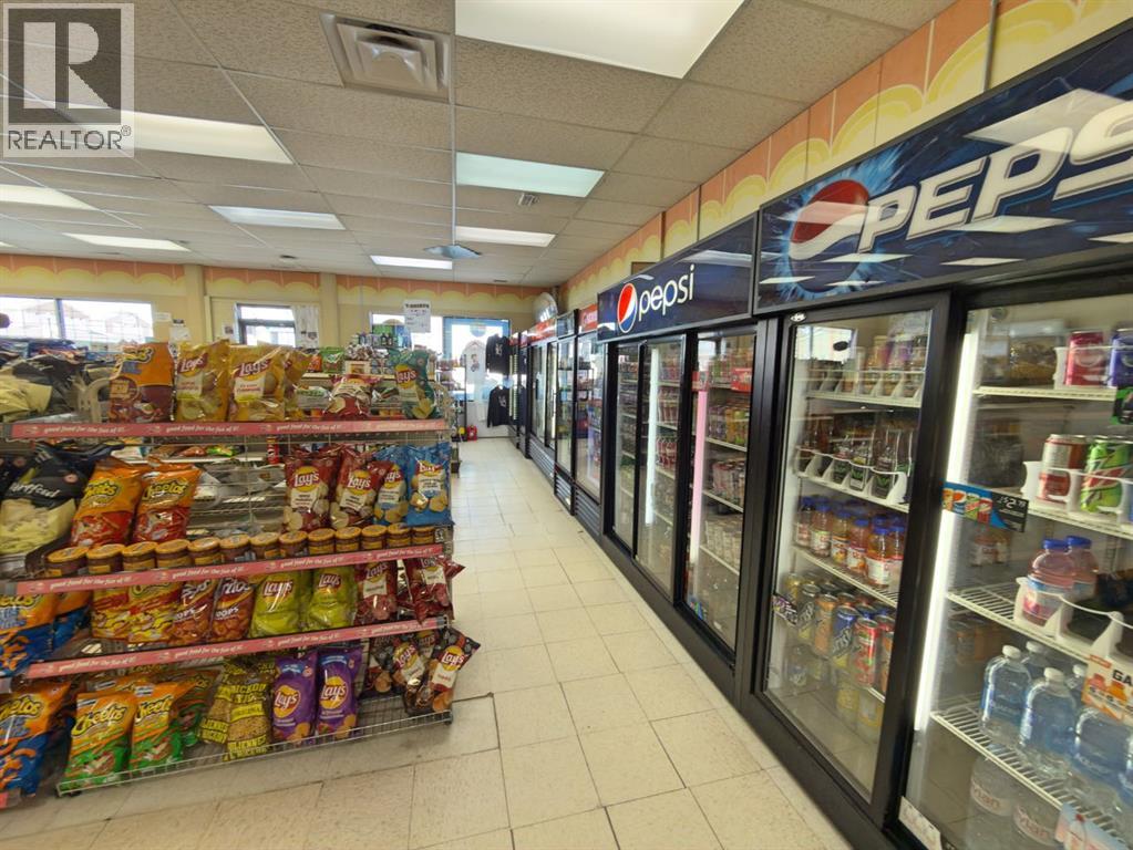 2001 15 Avenue, Didsbury, Alberta  T0M 0W0 - Photo 8 - A2293628