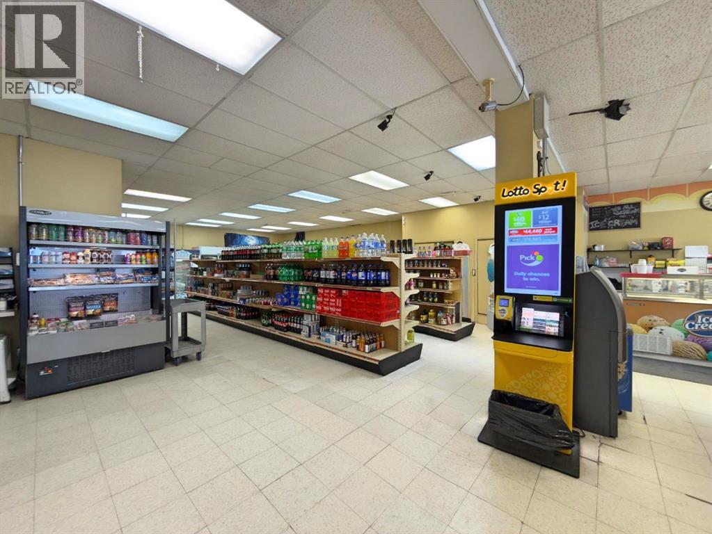 2001 15 Avenue, Didsbury, Alberta  T0M 0W0 - Photo 9 - A2293628