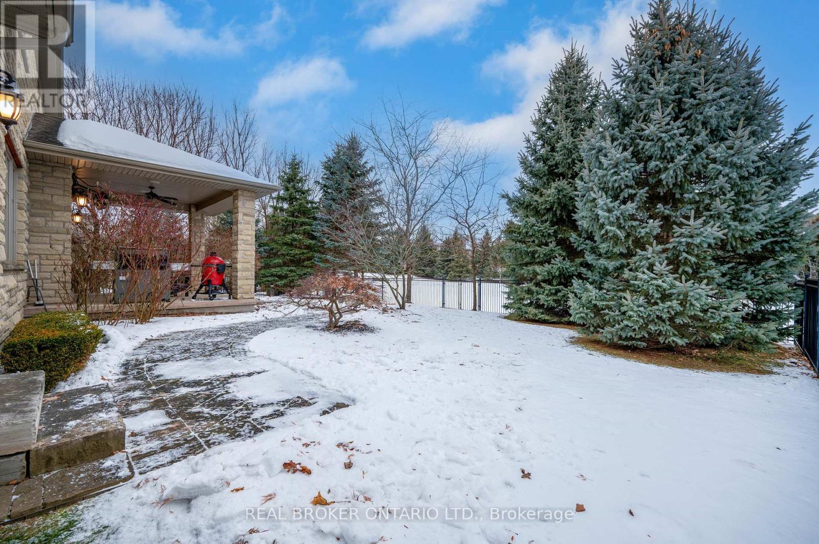 459 Deer Ridge Drive, Kitchener, Ontario  N2P 0A7 - Photo 44 - X12948134