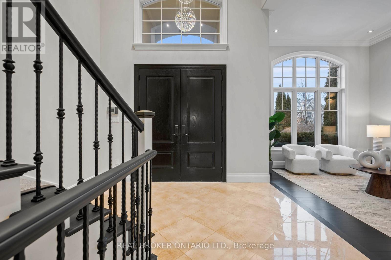 459 Deer Ridge Drive, Kitchener, Ontario  N2P 0A7 - Photo 6 - X12948134