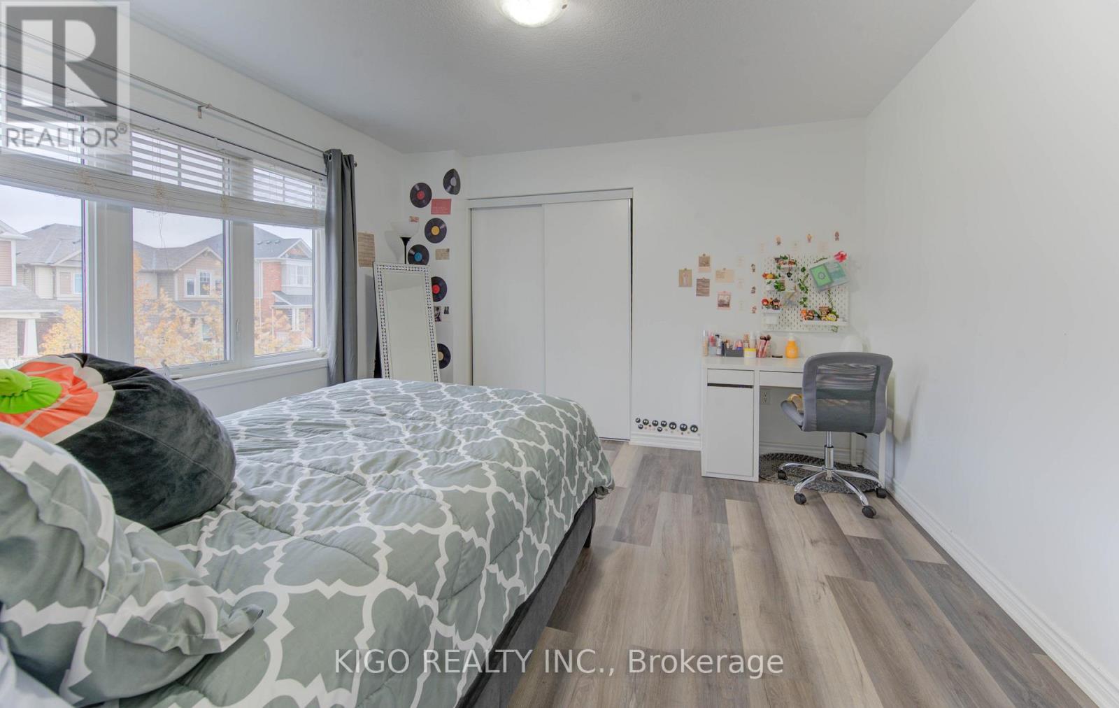 66 Shoreacres Drive, Kitchener, Ontario  N2R 0K7 - Photo 36 - X12948170