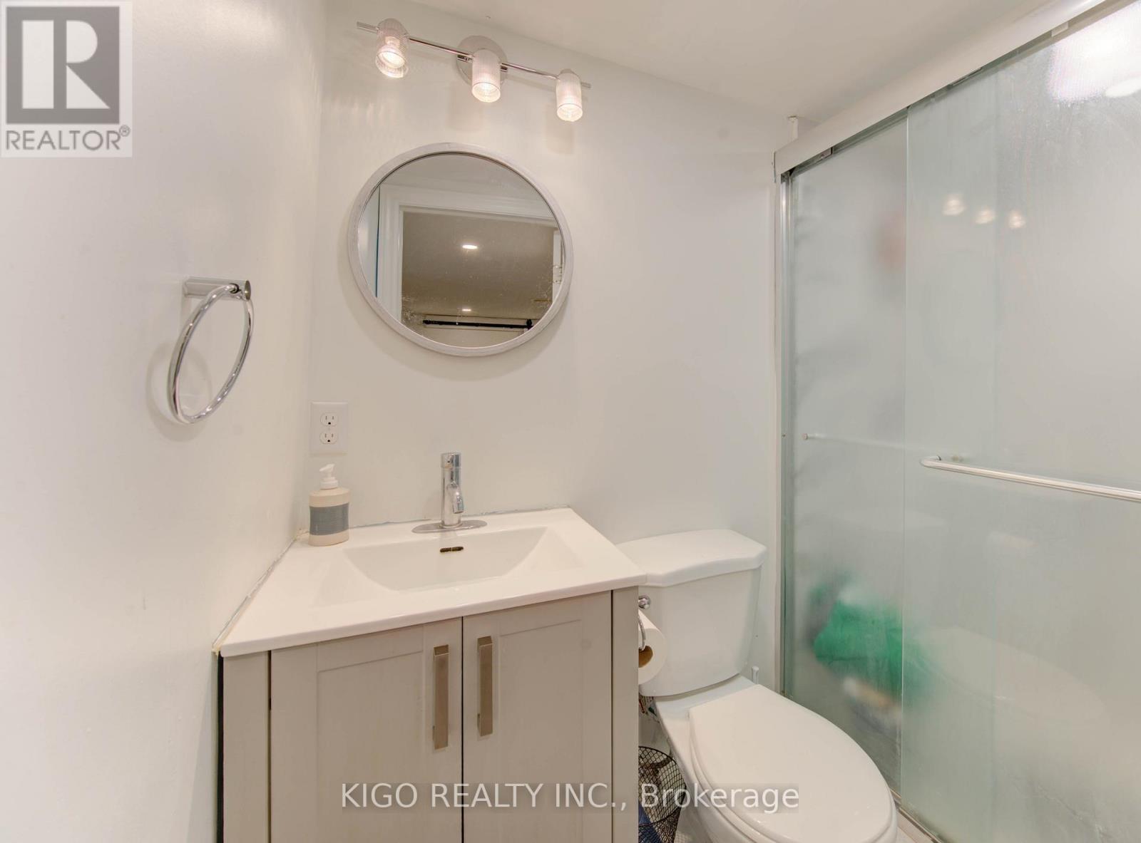 66 Shoreacres Drive, Kitchener, Ontario  N2R 0K7 - Photo 43 - X12948170