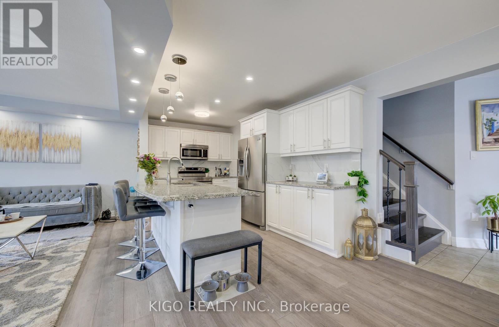 66 Shoreacres Drive, Kitchener, Ontario  N2R 0K7 - Photo 7 - X12948170