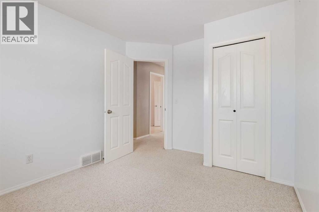 15770 Everstone Road Sw, Calgary, Alberta  T2Y 4M3 - Photo 17 - A2298243