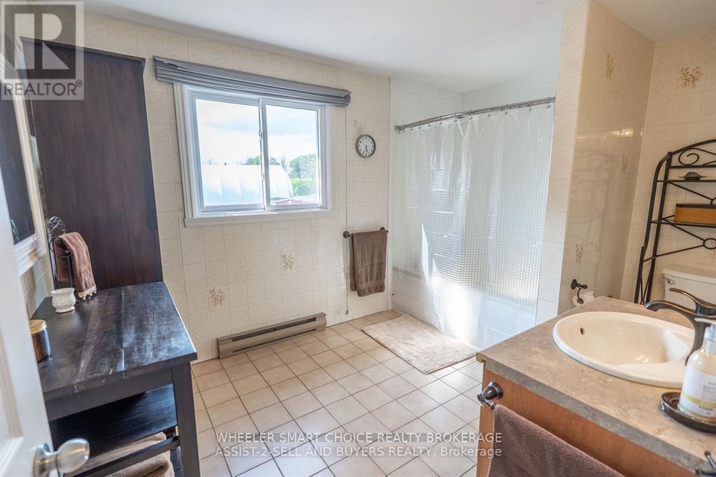 17407 County Rd 18 Road, South Stormont, Ontario  K0C 2A0 - Photo 19 - X12944674