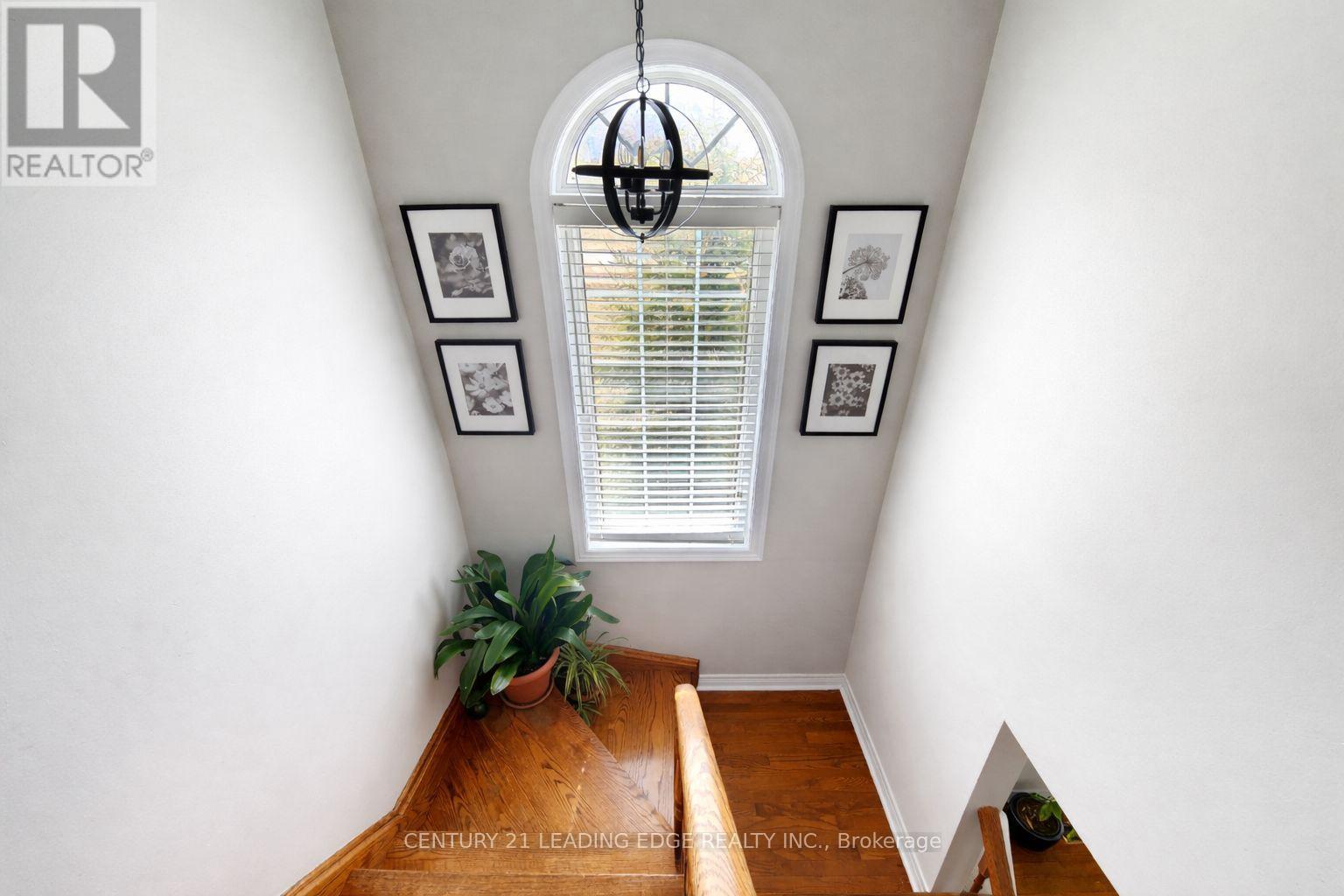 19 Joseph Todd Road, Whitchurch-Stouffville, Ontario  L4A 0H8 - Photo 34 - N12926486