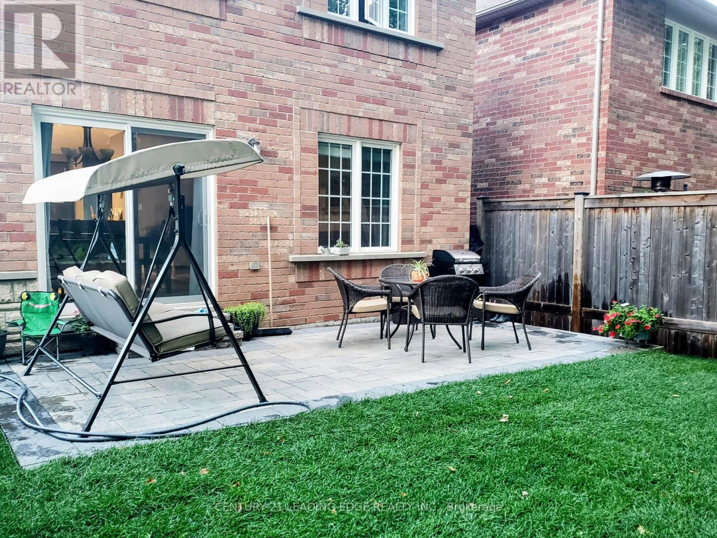 19 Joseph Todd Road, Whitchurch-Stouffville, Ontario  L4A 0H8 - Photo 43 - N12926486