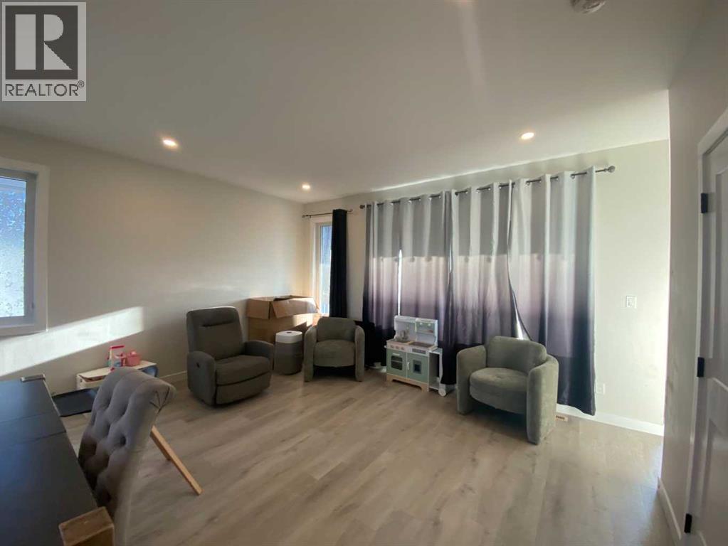 130 Prairie Gold St, Taber, Alberta  T1G 0G3 - Photo 5 - A2296538