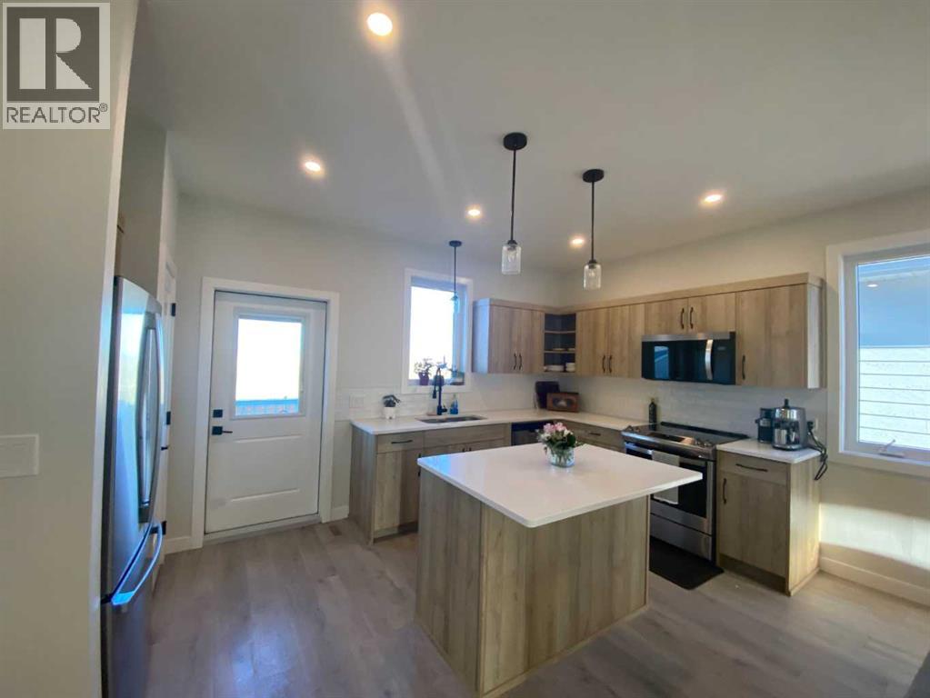 130 Prairie Gold St, Taber, Alberta  T1G 0G3 - Photo 8 - A2296538