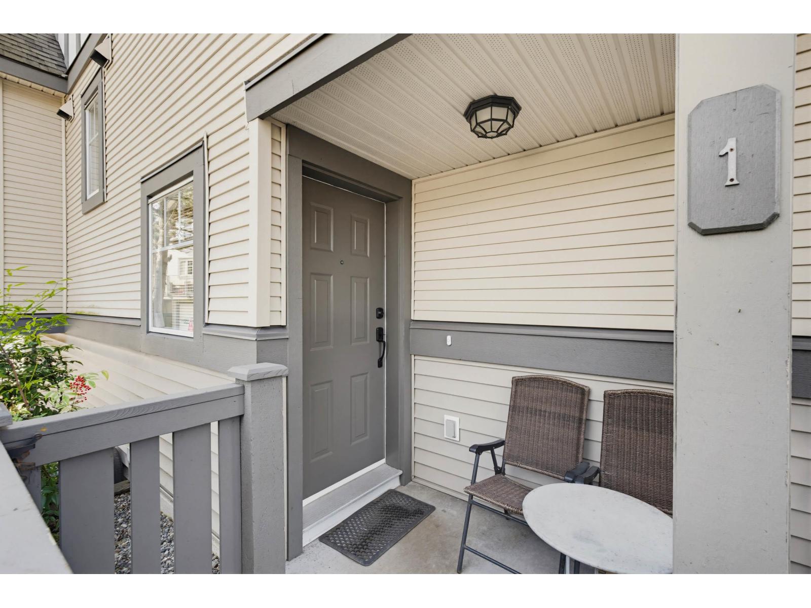 1 20038 70 Avenue, Langley, British Columbia  V2Y 0B4 - Photo 4 - R3100991