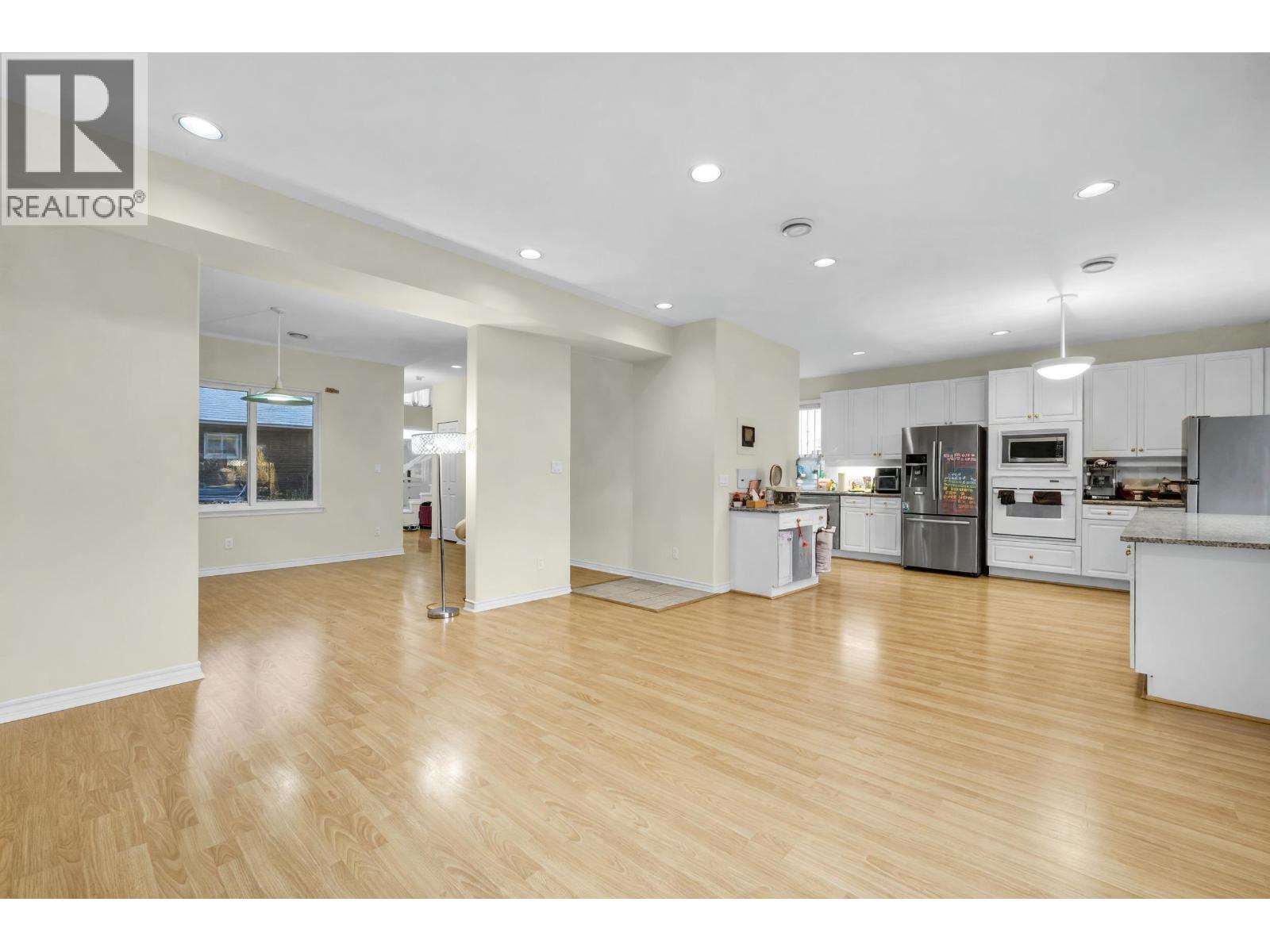 6780 Comstock Road, Richmond, British Columbia  V7C 2X6 - Photo 12 - R3105844