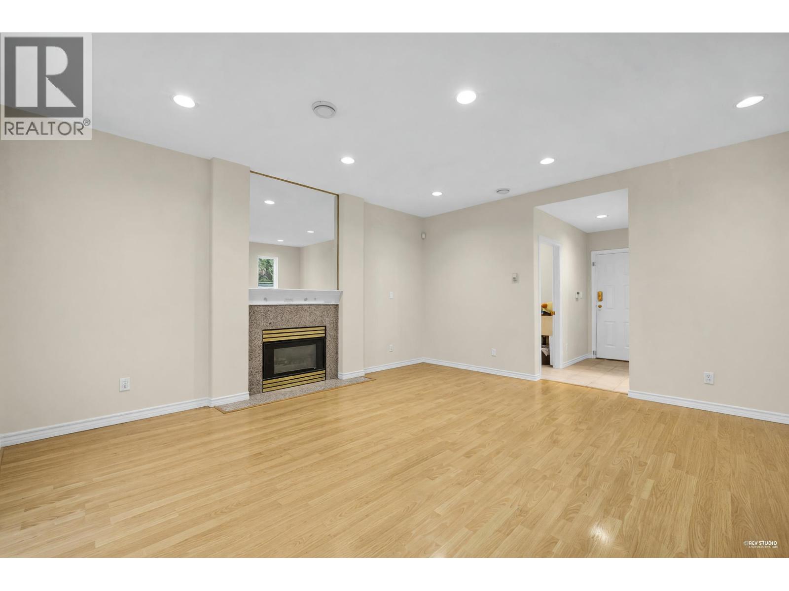 6780 Comstock Road, Richmond, British Columbia  V7C 2X6 - Photo 11 - R3105844