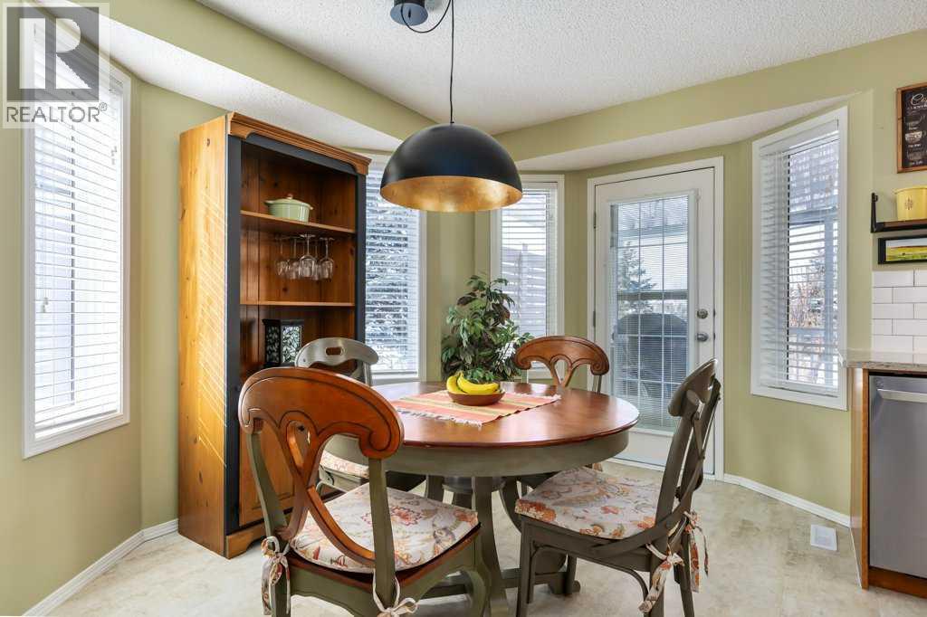 729 Riverside Drive Nw, High River, Alberta  T1V 1S3 - Photo 10 - A2298174