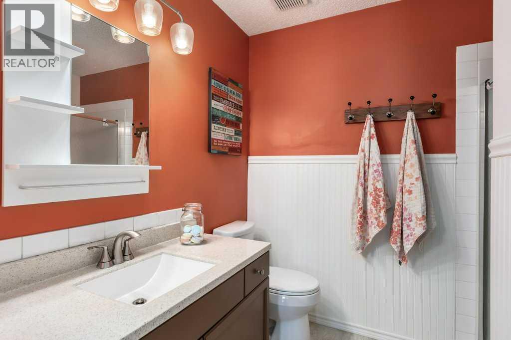 729 Riverside Drive Nw, High River, Alberta  T1V 1S3 - Photo 15 - A2298174