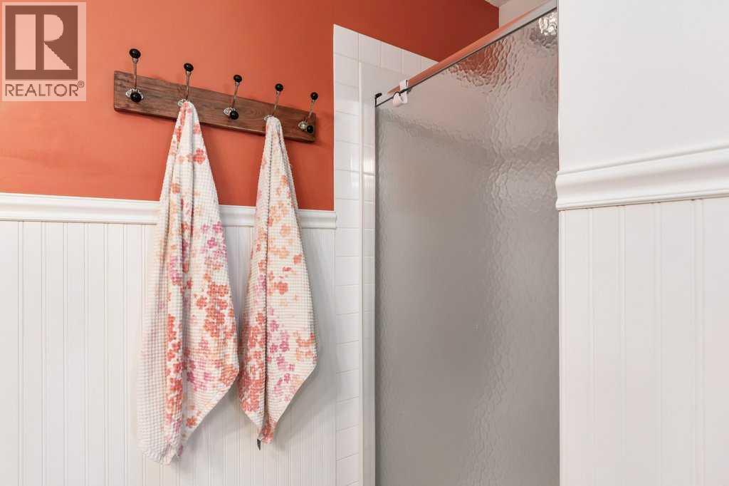 729 Riverside Drive Nw, High River, Alberta  T1V 1S3 - Photo 16 - A2298174