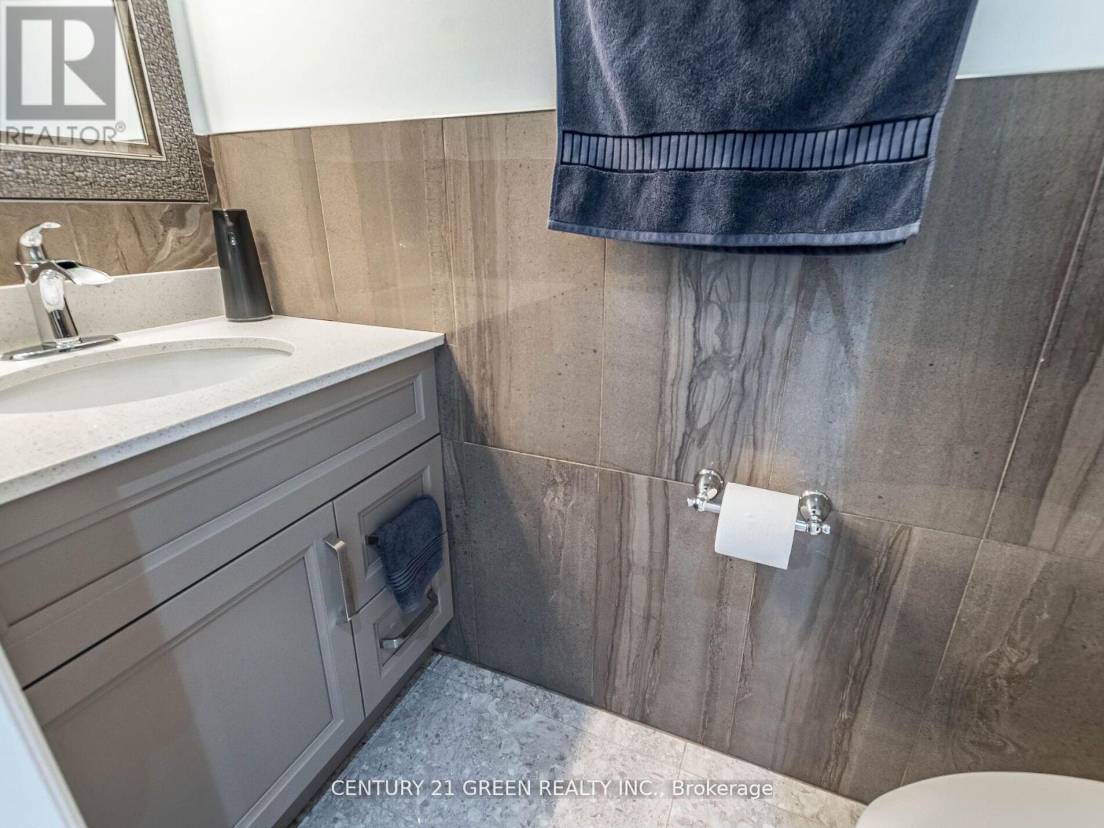 Main - 23 Major William Sharpe Drive, Brampton, Ontario  L6X 3J3 - Photo 13 - W12946800