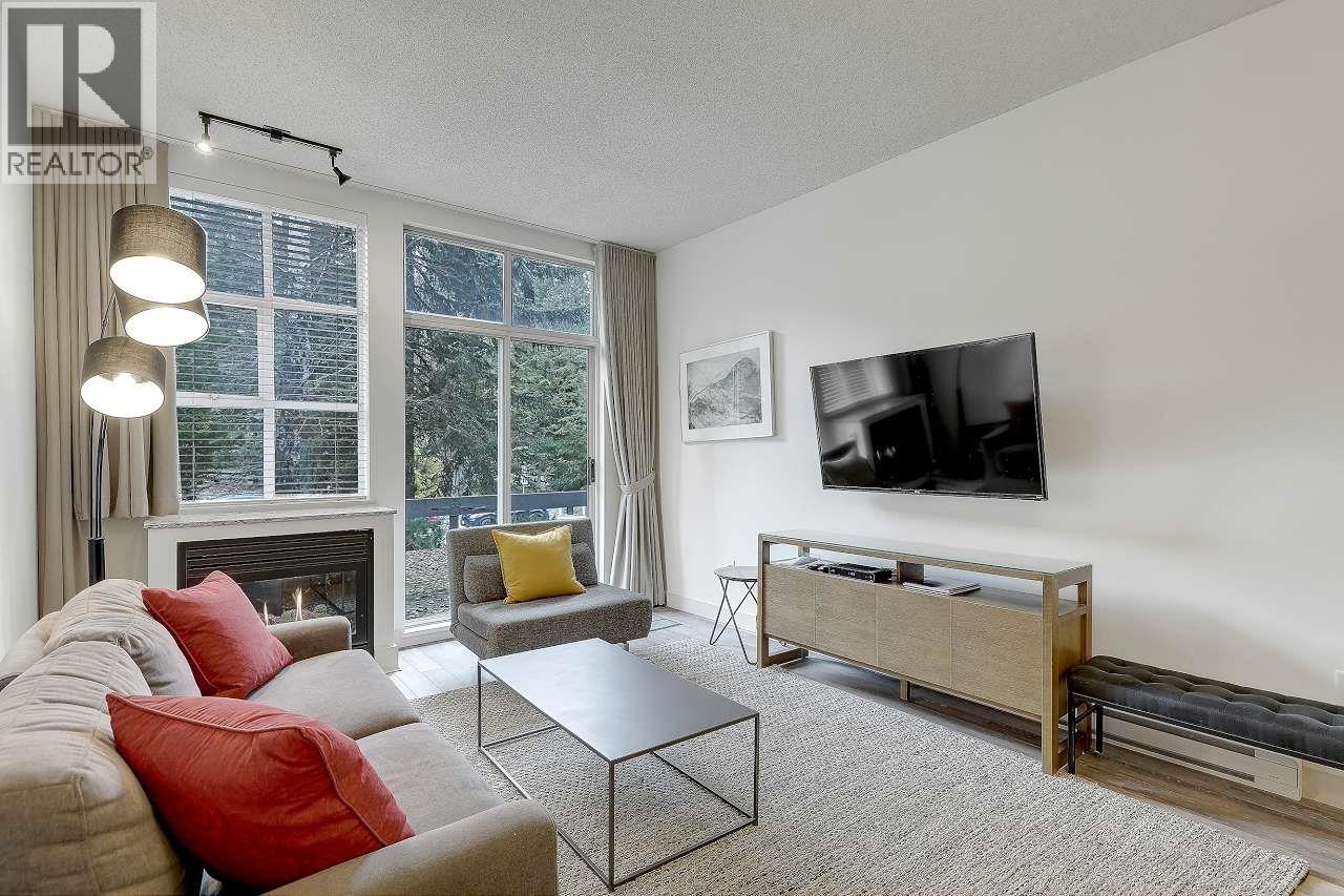 110/111 4573 Chateau Boulevard, Whistler, British Columbia  V0N 1B4 - Photo 3 - R3106144