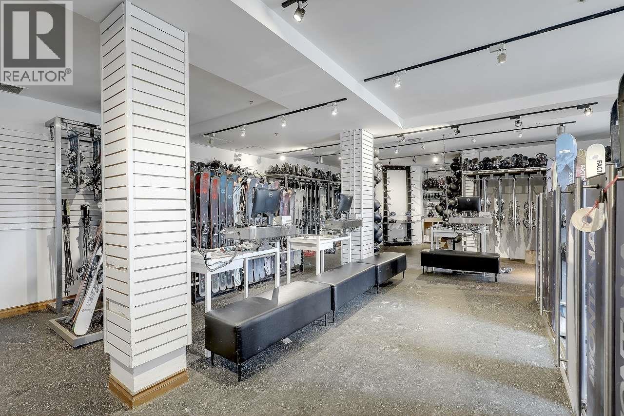 110/111 4573 Chateau Boulevard, Whistler, British Columbia  V0N 1B4 - Photo 33 - R3106144