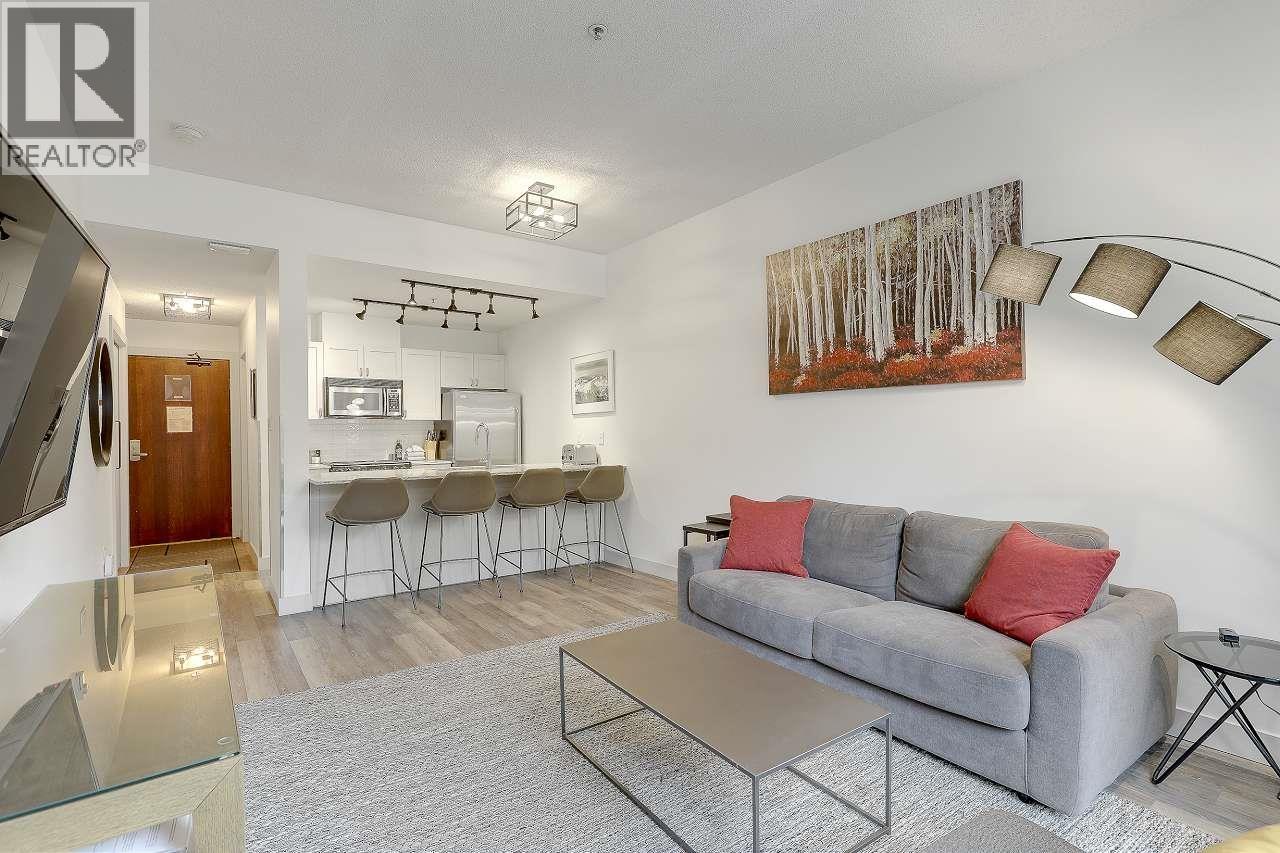 110/111 4573 Chateau Boulevard, Whistler, British Columbia  V0N 1B4 - Photo 4 - R3106144